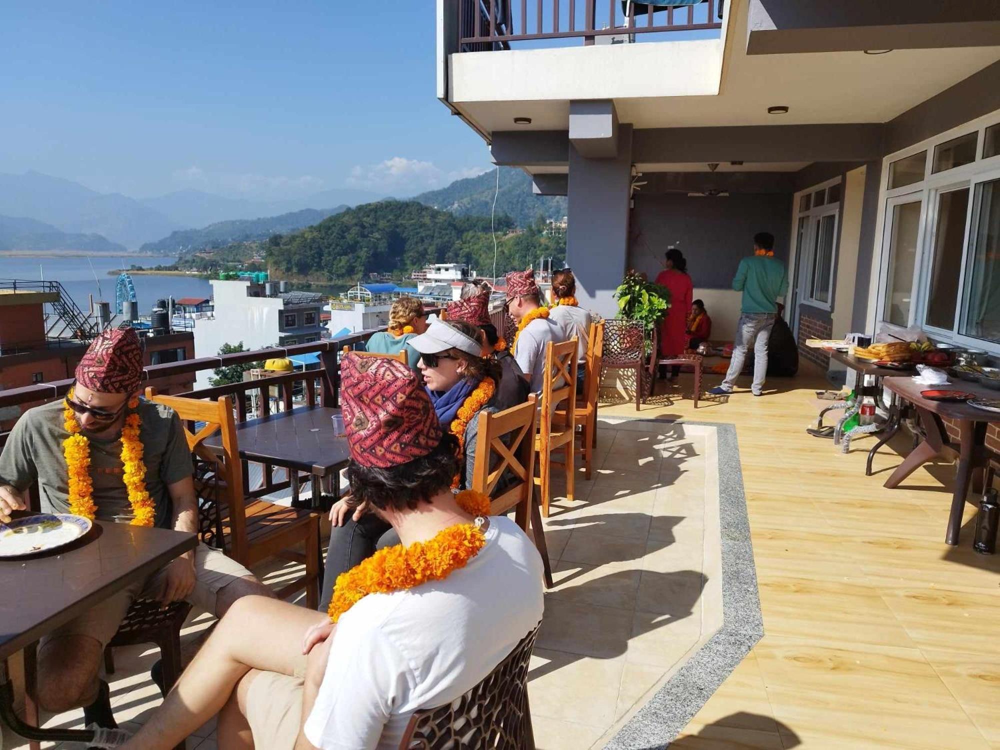 Beli Guest House Pokhara Esterno foto